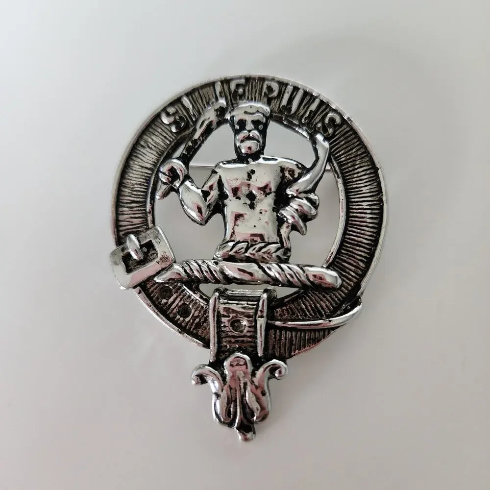 Vintage Celtic clan pin brooch‎ kilt
